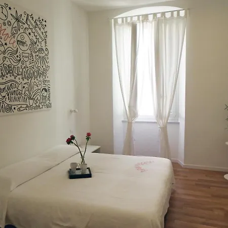 招待所 艾菲特卡梅尔阿尔塔玛尔旅馆 斯培西亚